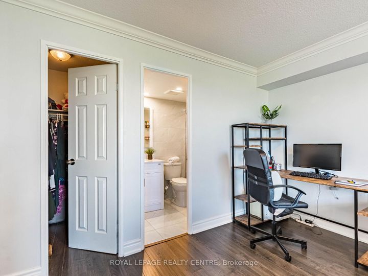 Photo 25 at 709 - 1320 Mississauga Valley Boulevard, Mississauga Valleys, Mississauga