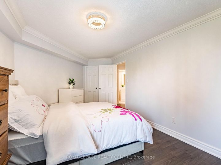 Photo 30 at 709 - 1320 Mississauga Valley Boulevard, Mississauga Valleys, Mississauga