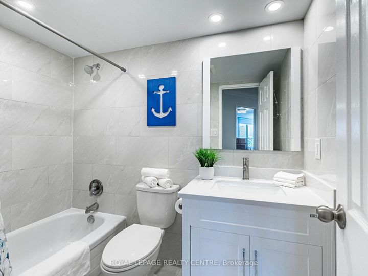 Photo 33 at 709 - 1320 Mississauga Valley Boulevard, Mississauga Valleys, Mississauga