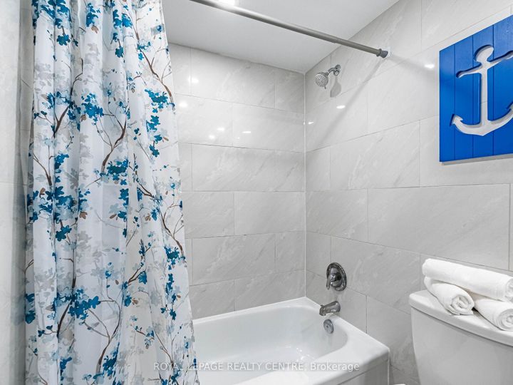 Photo 34 at 709 - 1320 Mississauga Valley Boulevard, Mississauga Valleys, Mississauga