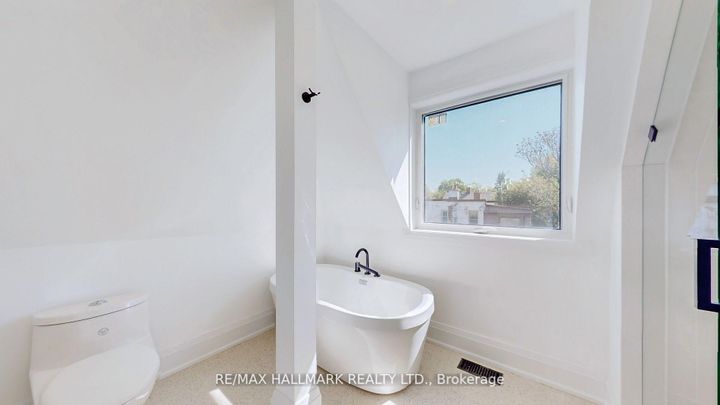 Photo 20 at 755 Manning Avenue, Annex, Toronto