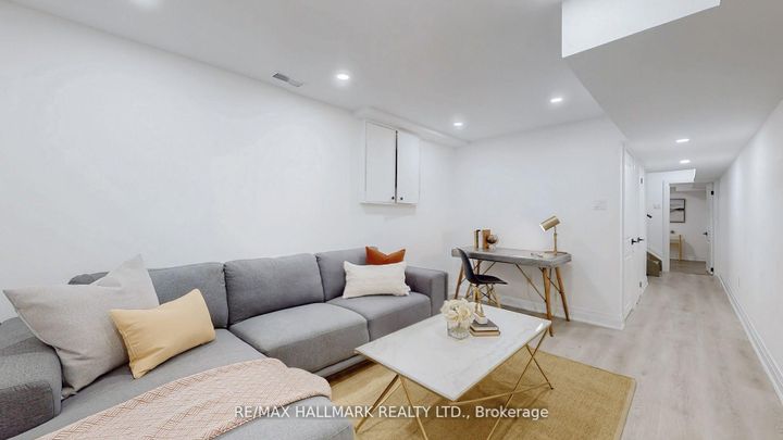 Photo 25 at 755 Manning Avenue, Annex, Toronto