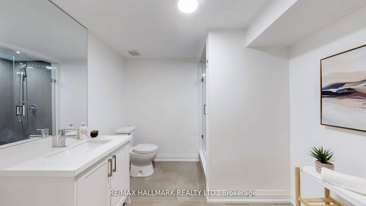 Photo 27 at 755 Manning Avenue, Annex, Toronto