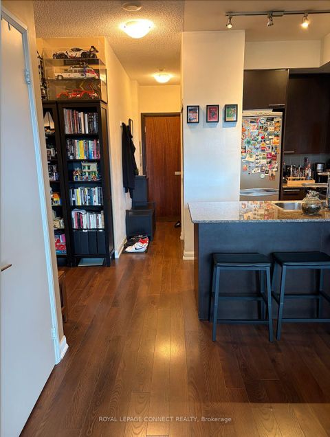 Photo 13 at 812 - 500 Sherbourne Street, North St. James Town, Toronto