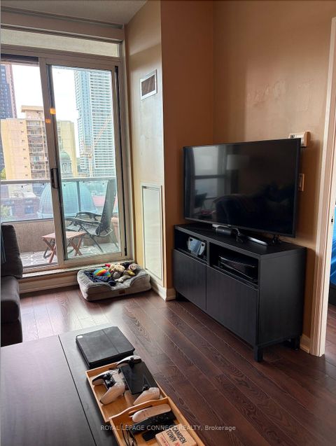 Photo 18 at 812 - 500 Sherbourne Street, North St. James Town, Toronto
