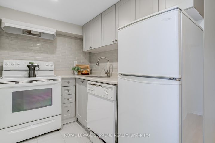 Photo 21 at 313 Cedarvale Avenue, Lumsden, Toronto