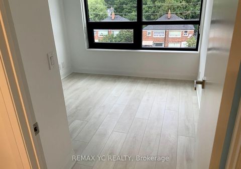 Photo 7 at 322 - 33 Frederick Todd Way, Thorncliffe Park, Toronto