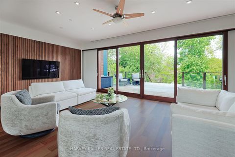 Photo 11 at 89 Kingsway Crescent, Kingsway South, Toronto