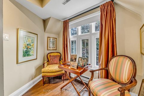 Photo 6 at 137 Highbourne Road, Eglinton, Toronto