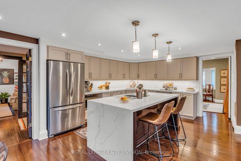 Photo 12 at 137 Highbourne Road, Eglinton, Toronto