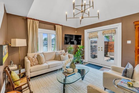 Photo 18 at 137 Highbourne Road, Eglinton, Toronto