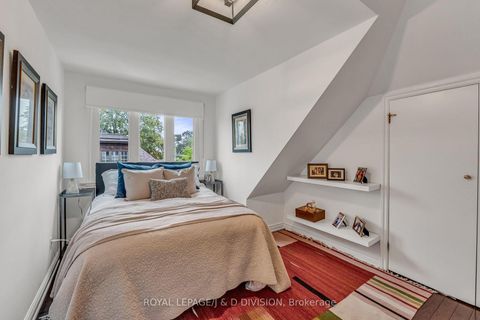 Photo 26 at 137 Highbourne Road, Eglinton, Toronto