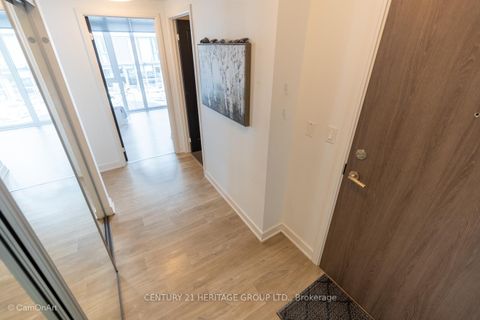 Photo 3 at 1001 - 27 Bathurst Street, Waterfront Communities C1, Toronto