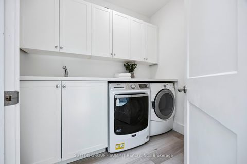 Photo 36 at 127 Munro Boulevard, Windfields, Toronto