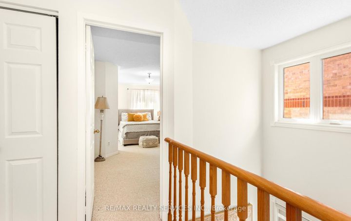 Photo 19 at 3912 Zenith Court, Lisgar, Mississauga