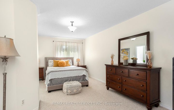 Photo 20 at 3912 Zenith Court, Lisgar, Mississauga
