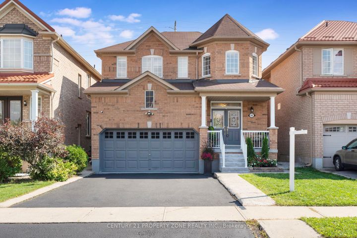 Photo 5 at 42 Spotted Owl Crescent, Northwest Sandalwood Parkway, Brampton