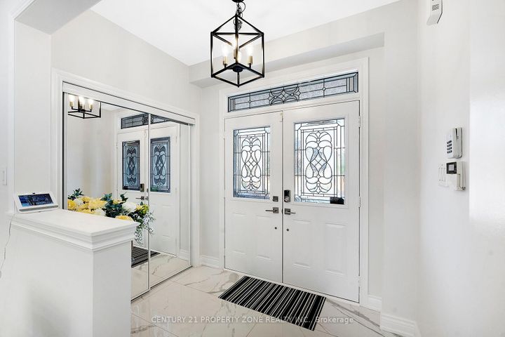 Photo 7 at 42 Spotted Owl Crescent, Northwest Sandalwood Parkway, Brampton