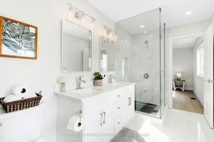 Photo 22 at 42 Spotted Owl Crescent, Northwest Sandalwood Parkway, Brampton