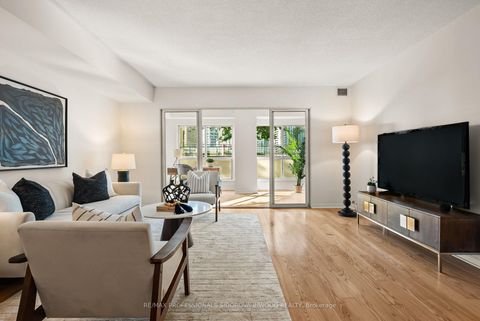 Photo 9 at 502 - 25 The Esplanade, Waterfront Communities C8, Toronto