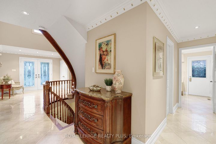 Photo 21 at 1760 Featherston Court, Erin Mills, Mississauga