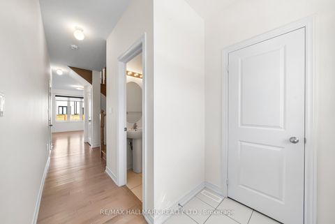 Photo 12 at 581 Barons Street, Kleinburg, Vaughan