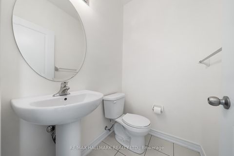Photo 13 at 581 Barons Street, Kleinburg, Vaughan
