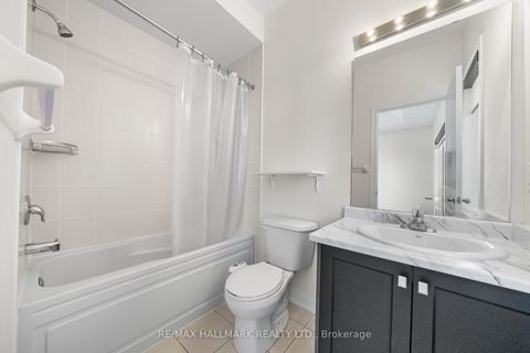 Photo 20 at 581 Barons Street, Kleinburg, Vaughan