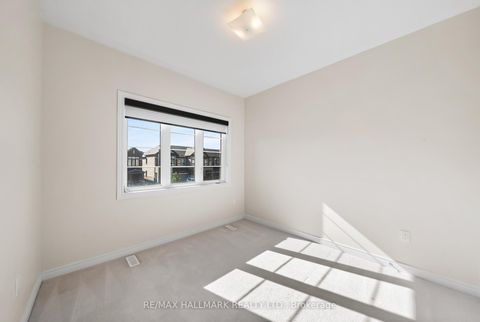 Photo 22 at 581 Barons Street, Kleinburg, Vaughan