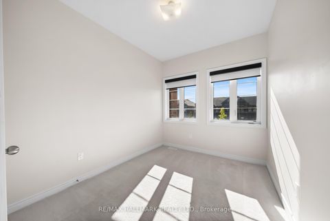 Photo 25 at 581 Barons Street, Kleinburg, Vaughan