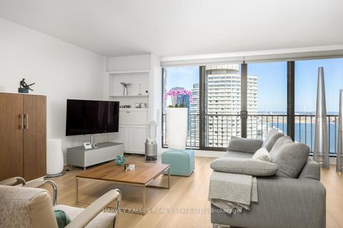 Photo 2 at 2804 - 33 Harbour Square, Waterfront Communities C1, Toronto