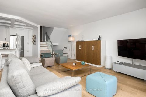 Photo 3 at 2804 - 33 Harbour Square, Waterfront Communities C1, Toronto
