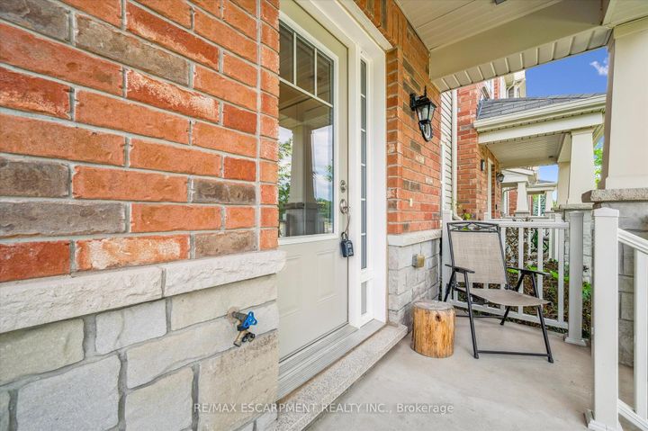 Photo 3 at 80 - 22 Spring Creek Drive, Waterdown, Hamilton