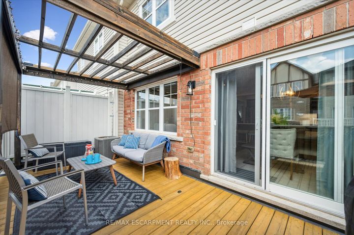 Photo 19 at 80 - 22 Spring Creek Drive, Waterdown, Hamilton