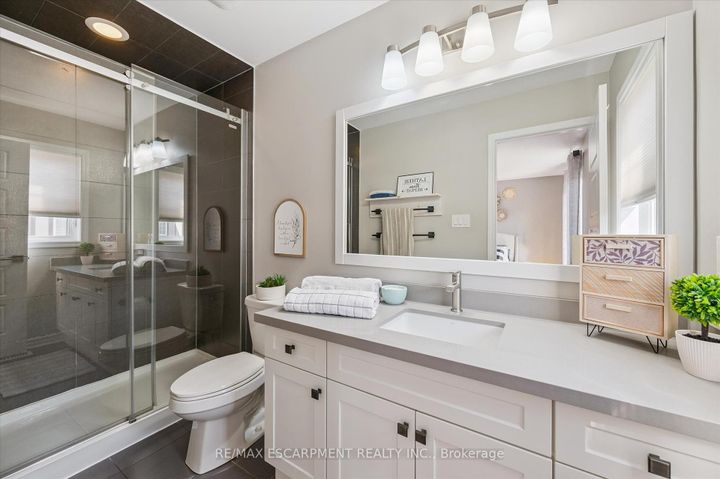 Photo 28 at 80 - 22 Spring Creek Drive, Waterdown, Hamilton