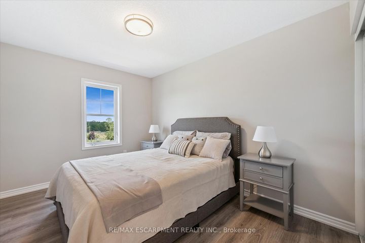 Photo 30 at 80 - 22 Spring Creek Drive, Waterdown, Hamilton