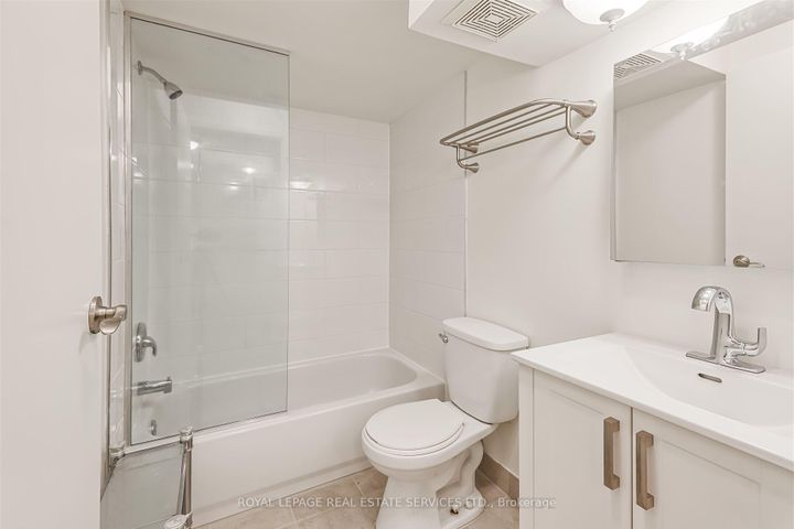 Photo 34 at 93 Medland Crescent, High Park North, Toronto