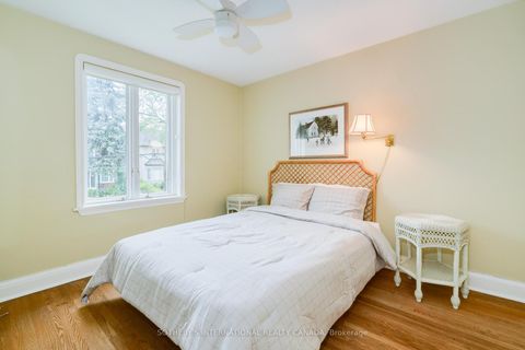 Photo 22 at 239 Empress Avenue, Willowdale East, Toronto
