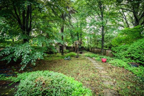 Photo 37 at 239 Empress Avenue, Willowdale East, Toronto