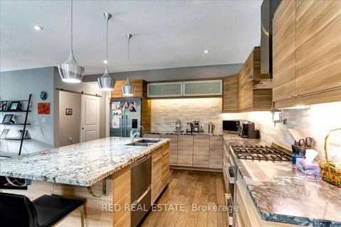 Photo 9 at 88 Cook Street, Codrington, Barrie