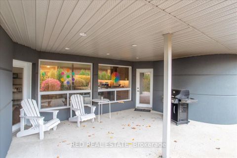 Photo 14 at 88 Cook Street, Codrington, Barrie