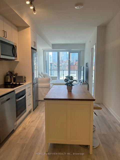 Photo 5 at 868 - 135 Lower Sherbourne Street W, Moss Park, Toronto