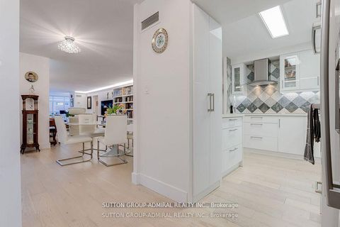 Photo 4 at 805 - 278 Bloor Street E, Moore Park, Toronto