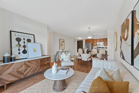 Photo 15 at 521 - 205 The Donway W, Don Mills, Toronto