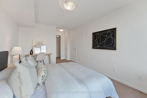 Photo 24 at 521 - 205 The Donway W, Don Mills, Toronto
