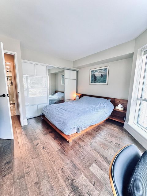 Photo 7 at 408 - 10 Queens Quay W, Waterfront Communities C1, Toronto