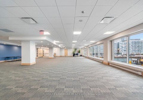 Photo 17 at 408 - 10 Queens Quay W, Waterfront Communities C1, Toronto
