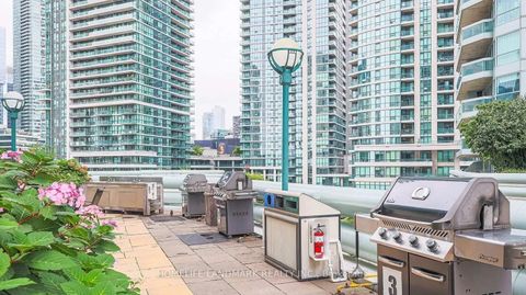 Photo 30 at 408 - 10 Queens Quay W, Waterfront Communities C1, Toronto