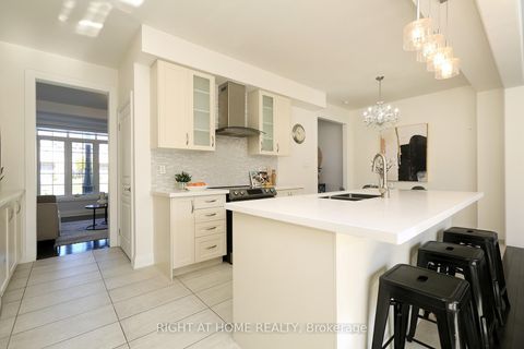 Photo 13 at 63 East's Corner Boulevard, Kleinburg, Vaughan