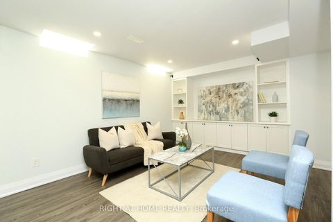 Photo 33 at 63 East's Corner Boulevard, Kleinburg, Vaughan